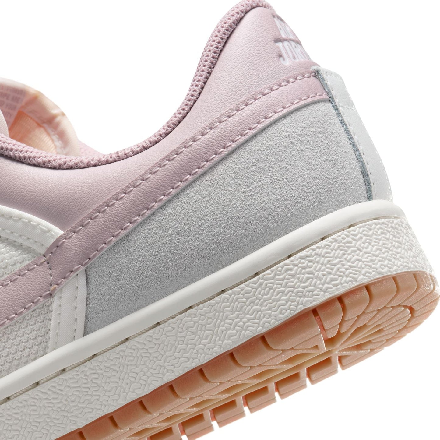 AJ Skyline Low - Womens