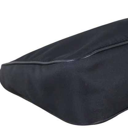 Prada Re-Edition 2005 Tessuto Shoulder Bag