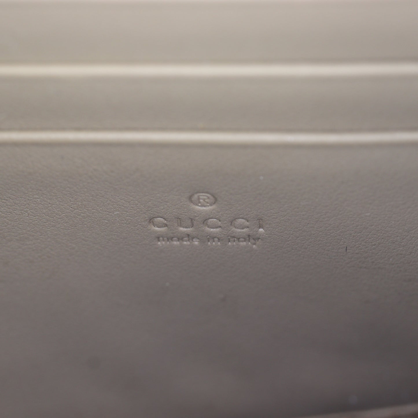 Gucci Dionysus GG Supreme Chain Wallet