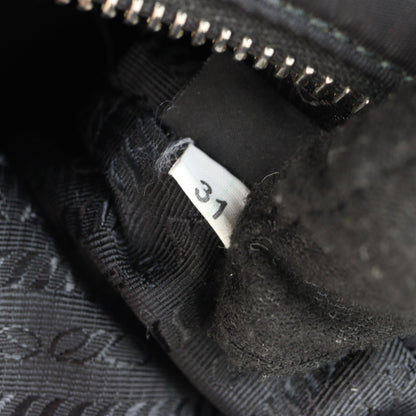 Prada Re-Edition 2005 Tessuto Mini Bag
