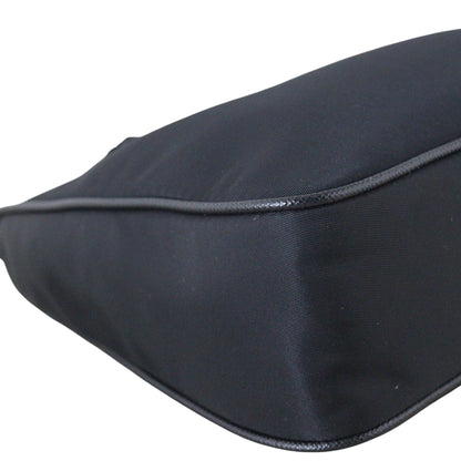 Prada Re-Edition 2005 Tessuto Shoulder Bag