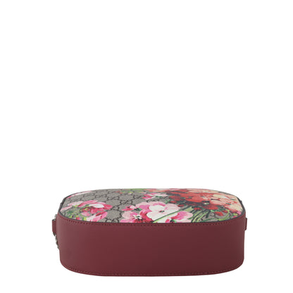 Gucci GG Supreme Blooms Camera Bag
