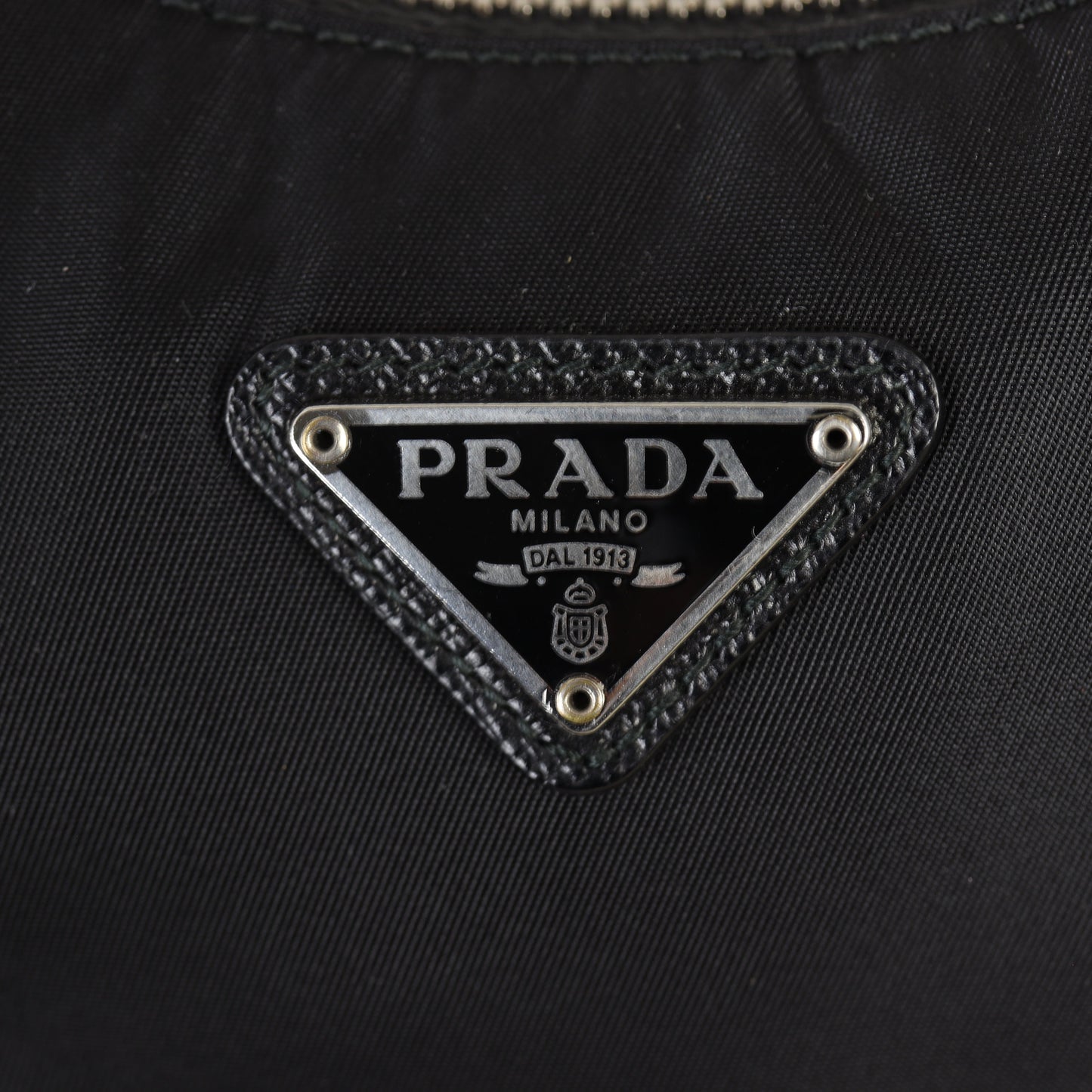 Prada Re-Edition 2005 Tessuto Shoulder Bag