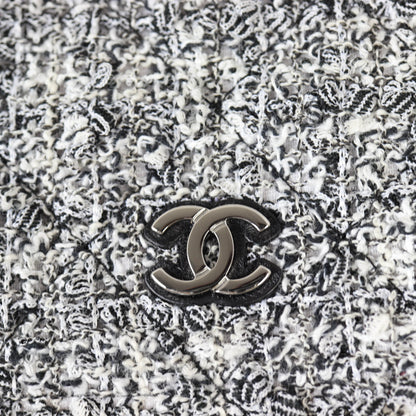 Chanel Classic Wallet on Chain Tweed