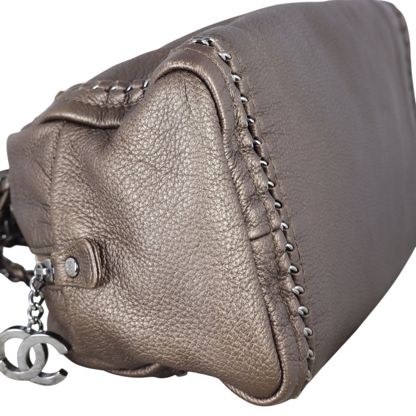 Chanel Luxe Ligne Bowler