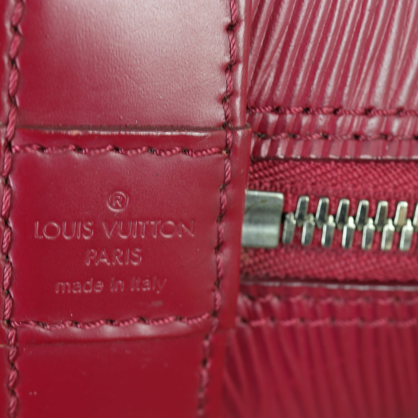 Louis Vuitton Alma BB Epi
