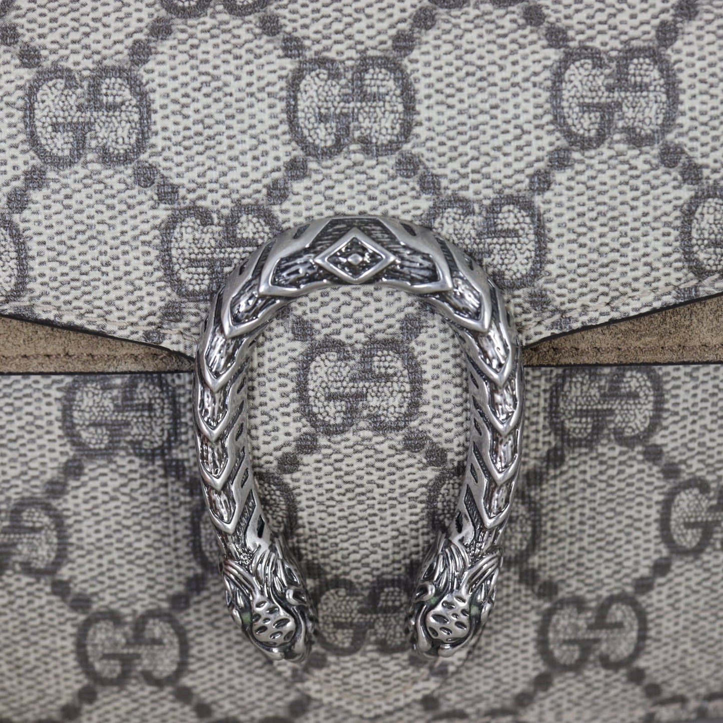 Gucci Dionysus GG Supreme Super Mini Bag