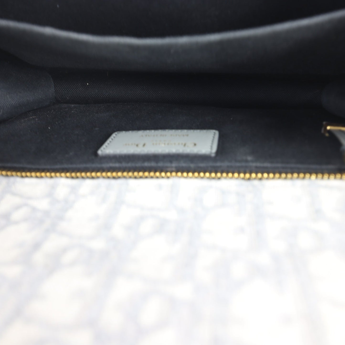 Dior 30 Montaigne Bag Oblique