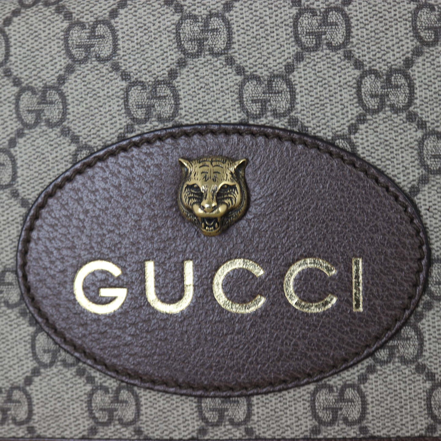 Gucci Neo Vintage GG Supreme Messenger Bag