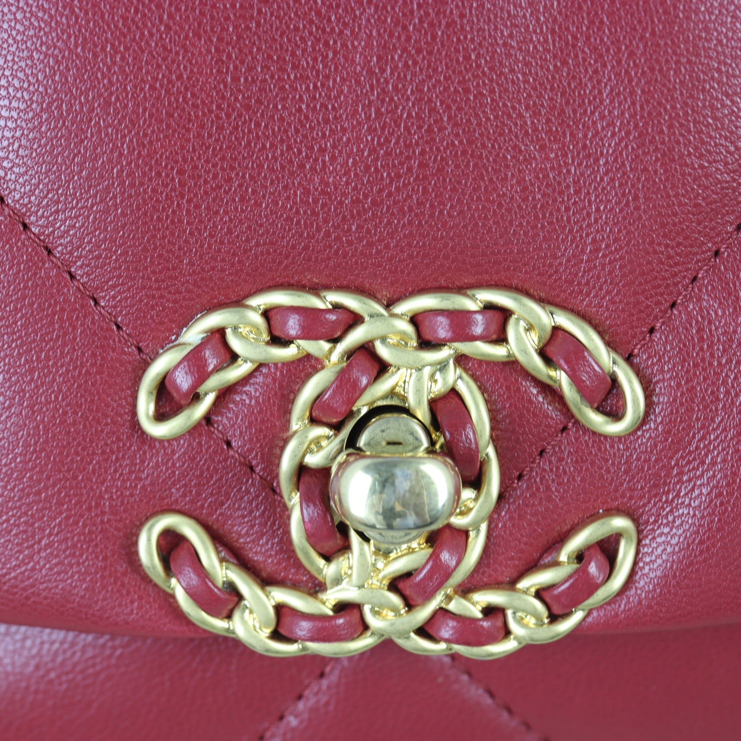 Chanel 19 Flap Bag Medium