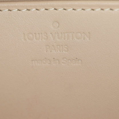 Louis Vuitton Louise Clutch Patent