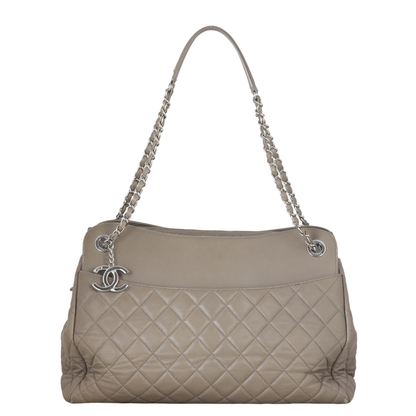 Chanel CC Chain Shoulder Bag