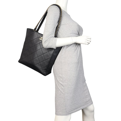 Chanel CC Chain Shopping Tote