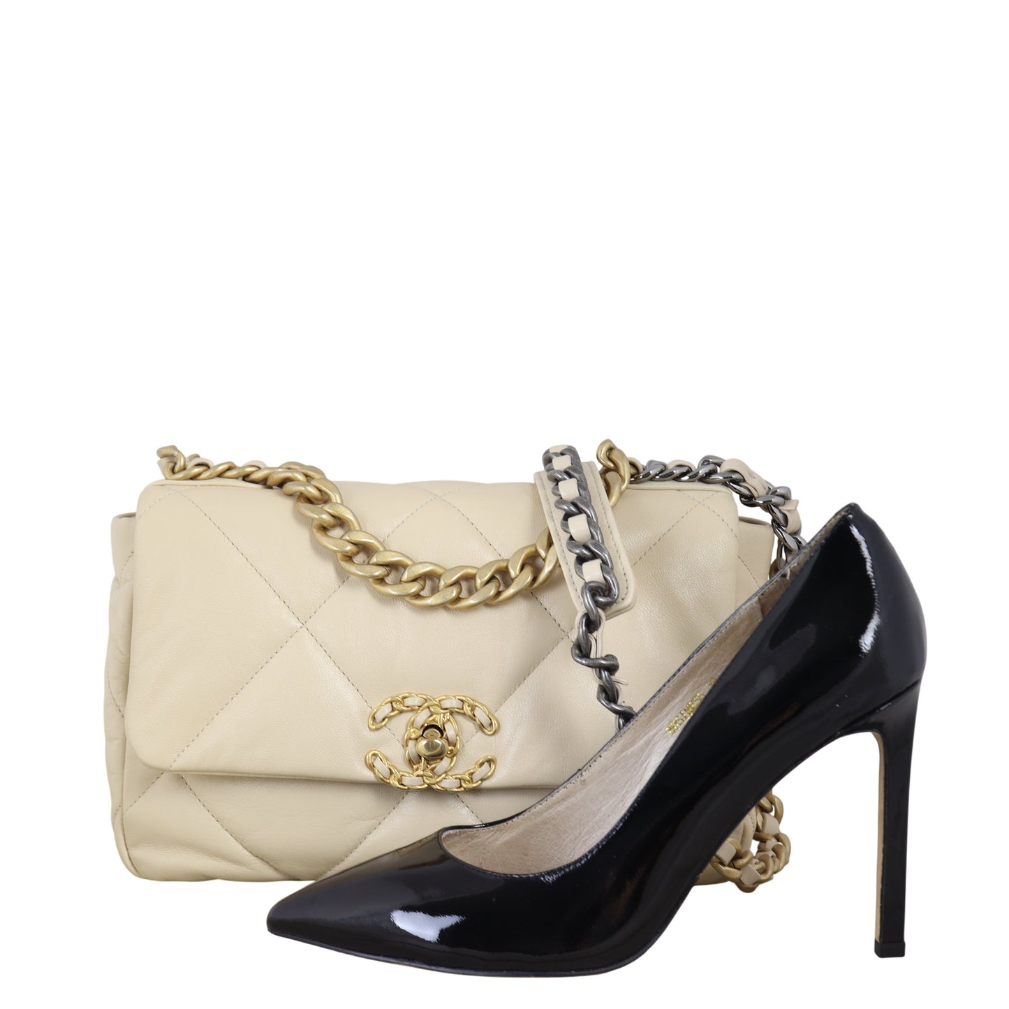 Chanel 19 Flap Bag Medium