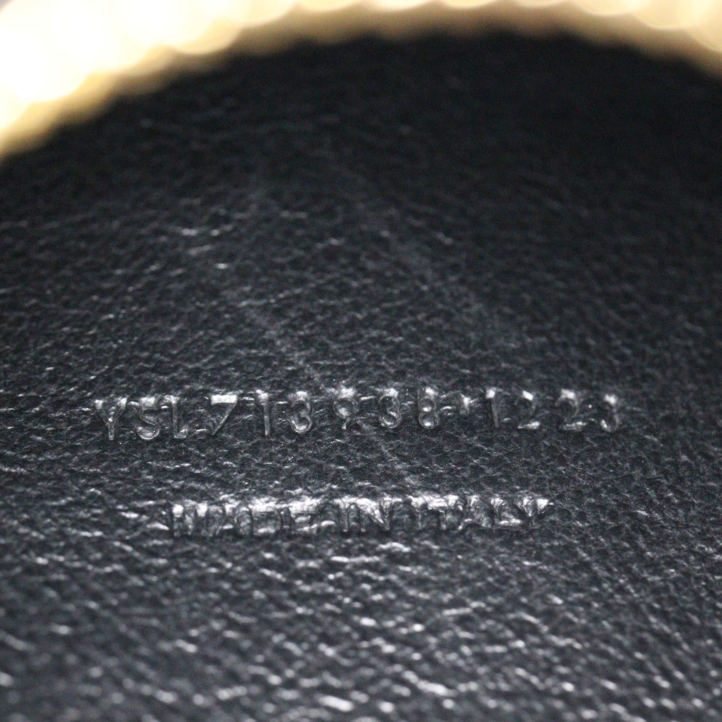 Saint Laurent Le 5 a 7 Soft Small Shoulder Bag