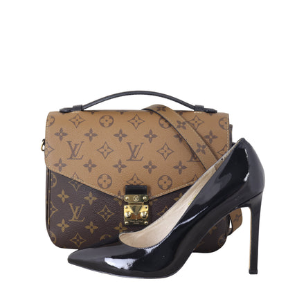 Louis Vuitton Pochette Metis Monogram Reverse