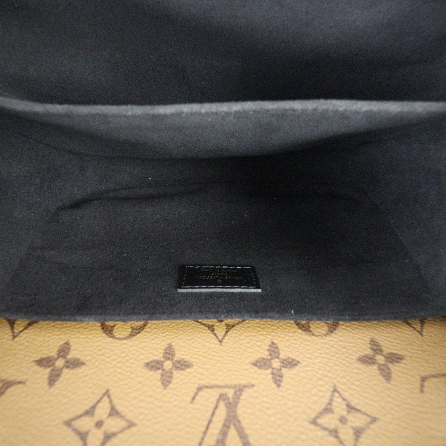 Louis Vuitton Pochette Metis Monogram Reverse