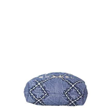 Chanel 22 Hobo Mini
