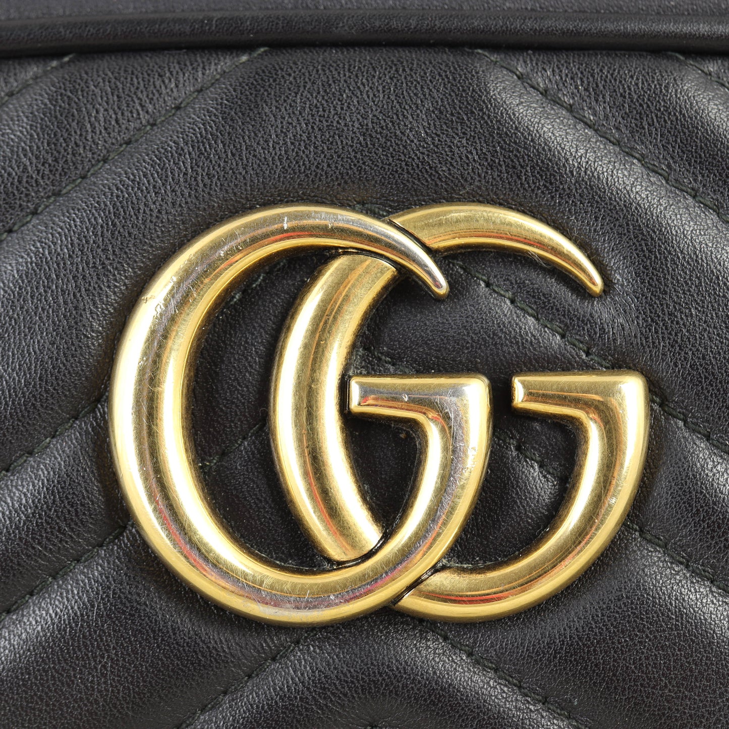 Gucci GG Marmont Small Camera Bag
