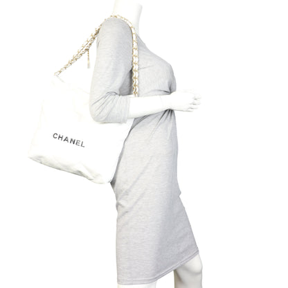 Chanel 22 Hobo Small