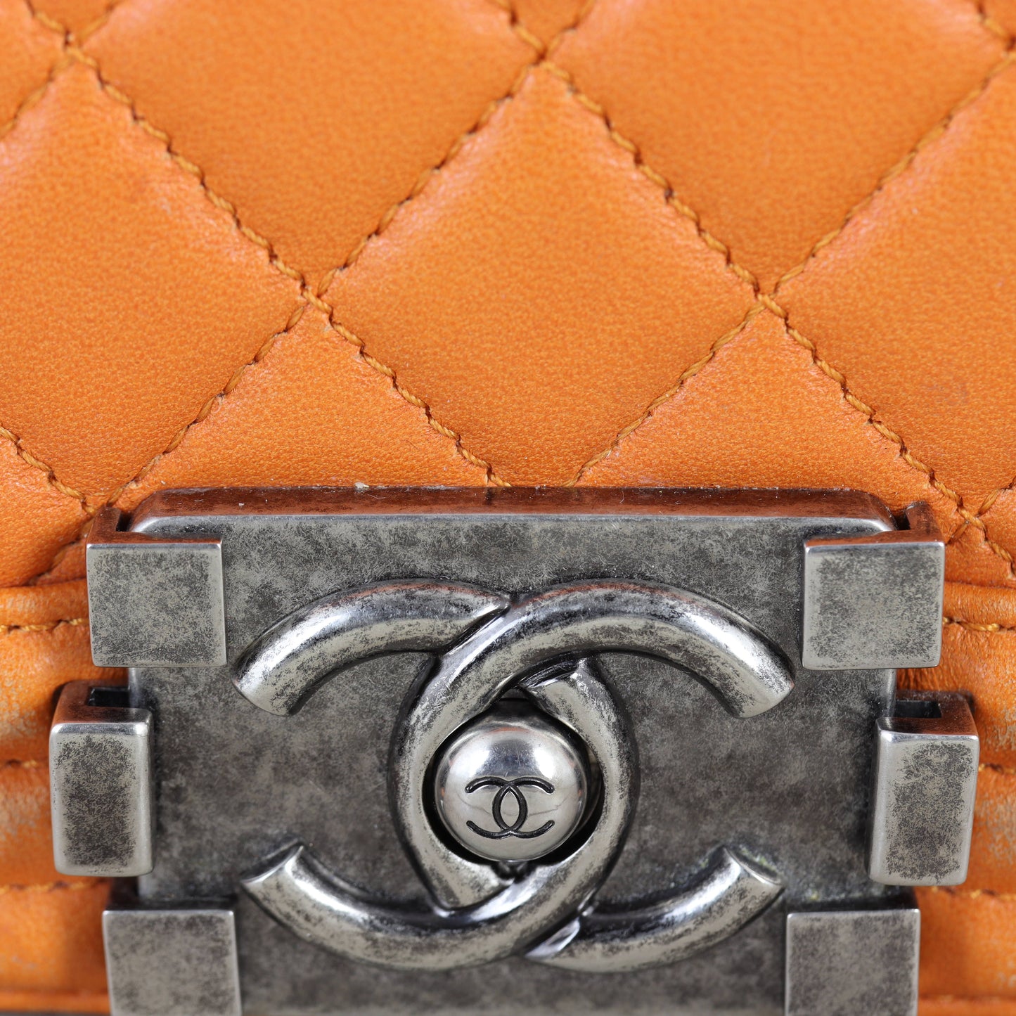 Chanel Boy Old Medium