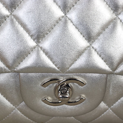 Chanel Classic Single Flap Maxi Lambskin