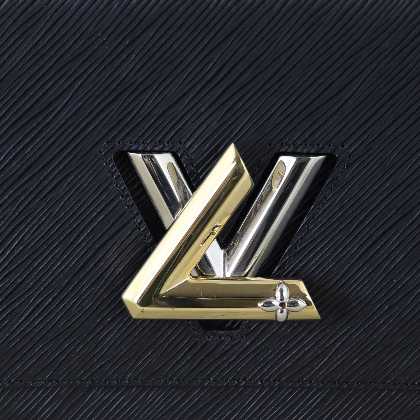 Louis Vuitton Twist MM Epi
