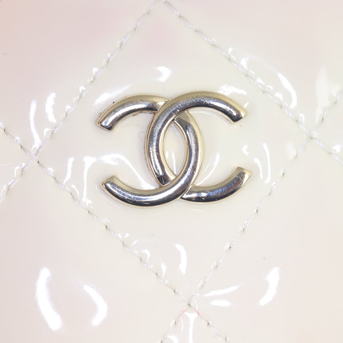Chanel CC Double Heart Clutch With Chain