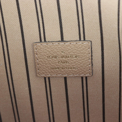 Louis Vuitton Pochette Metis Monogram Empreinte