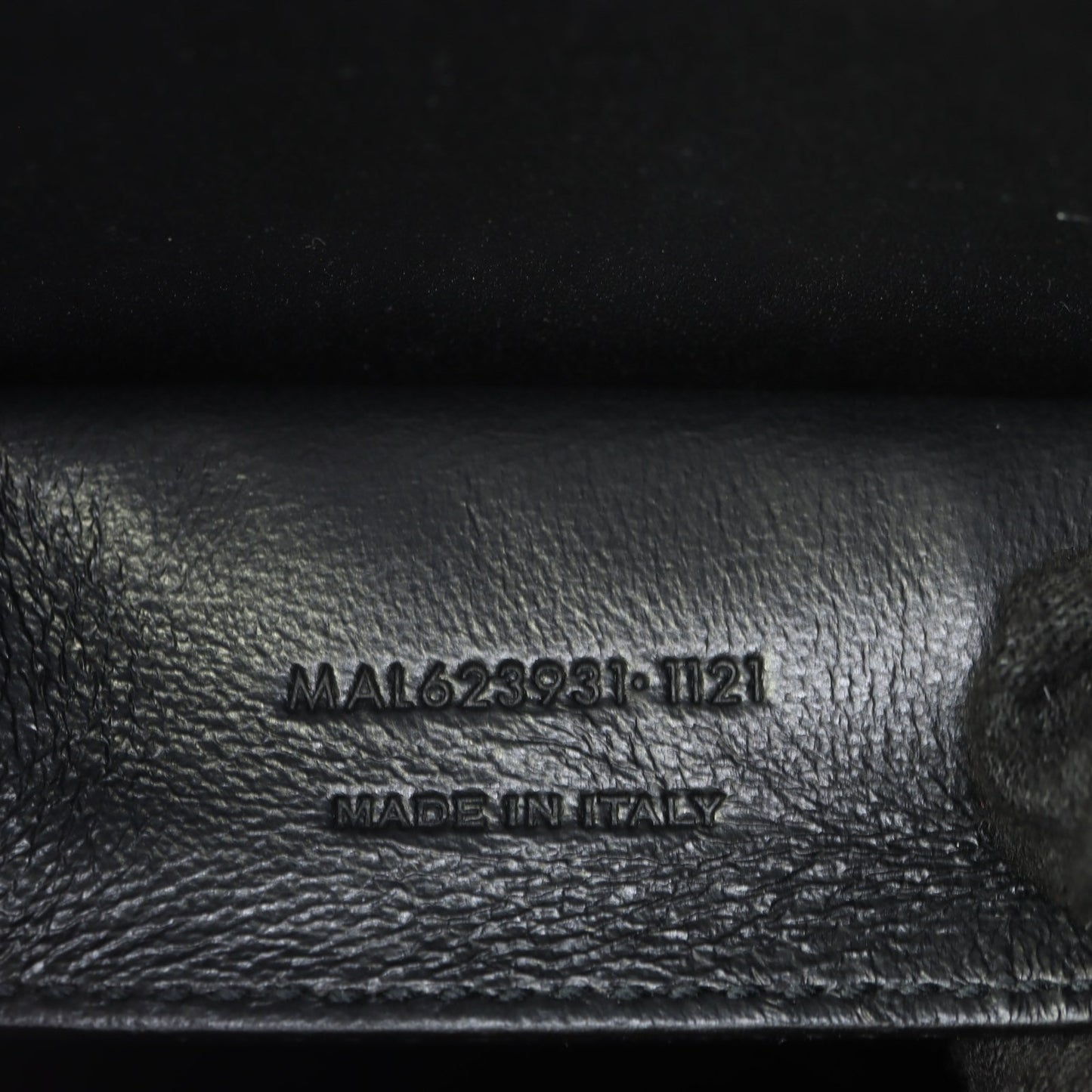 Saint Laurent Cassandra Top Handle Medium