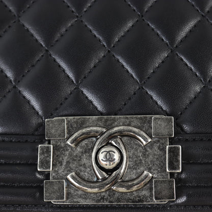 Chanel Boy Old Medium