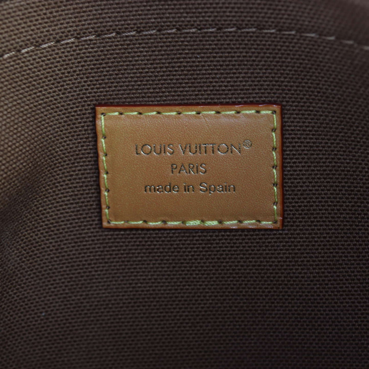 Louis Vuitton Nil Monogram