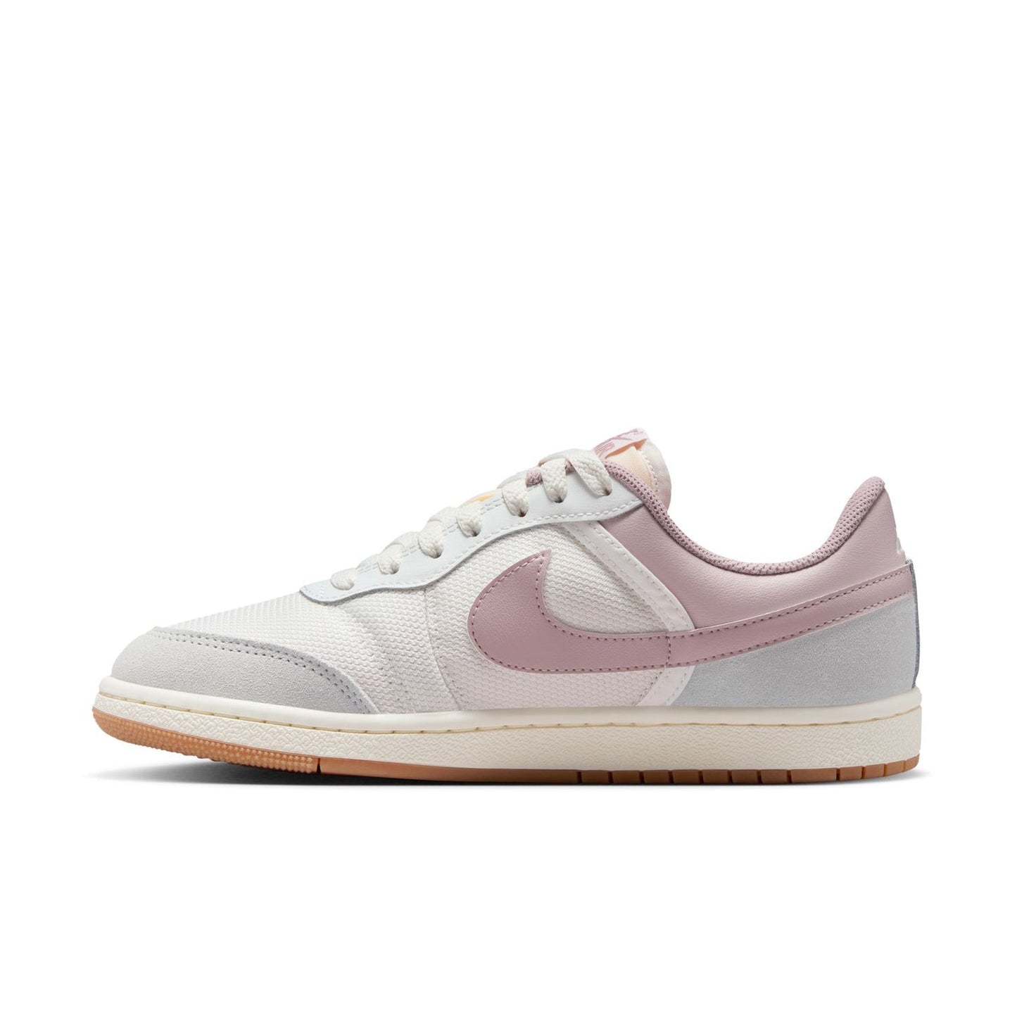 AJ Skyline Low - Womens