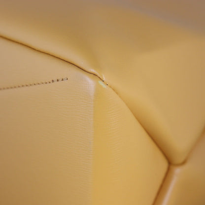 Louis Vuitton Shopper Tote MM